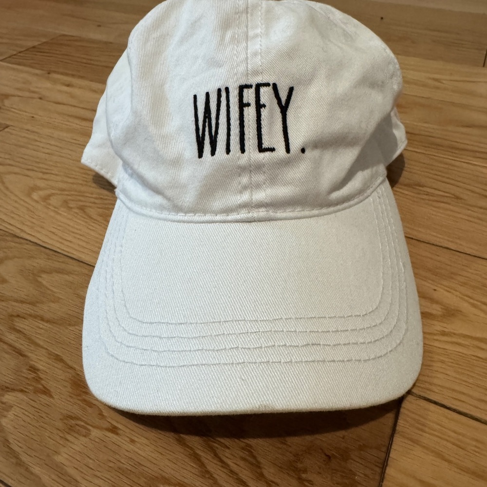Rae Dunn White Wifey Hat